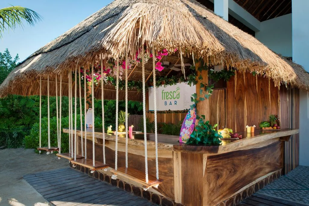 Bar, Ocean Riviera Paradise All Inclusive, Cancun Area