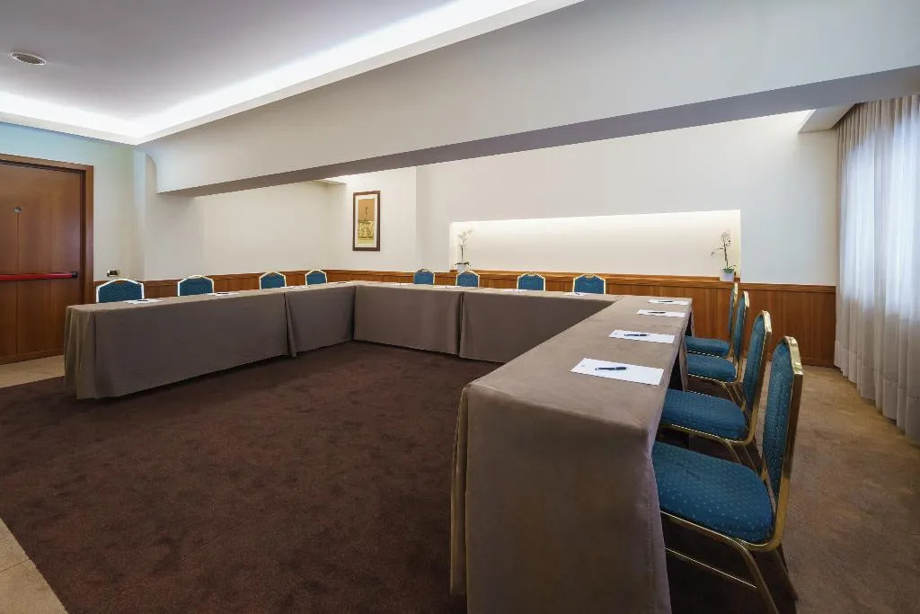 Conferences, Exe Majestic, Naples