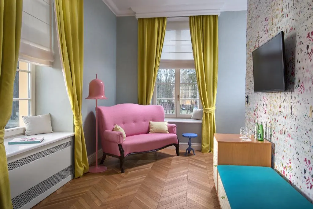 DOUBLE DELUXE Room, Relais & Chateaux Hotel Quadrille - Adults Only, Gdansk