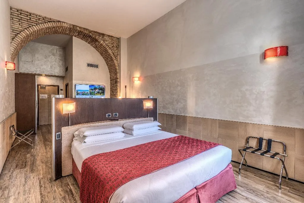 JUNIOR SUITE STANDARD Room, Kolbe Hotel Rome, Rome