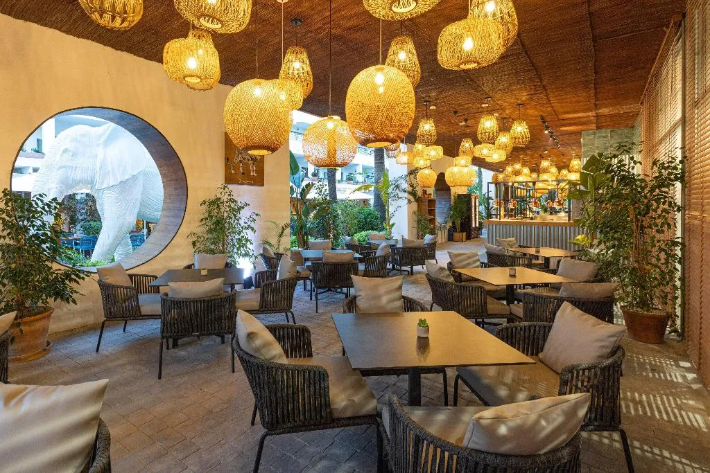 Restaurant, Innside by Melia Alcudia, Majorca
