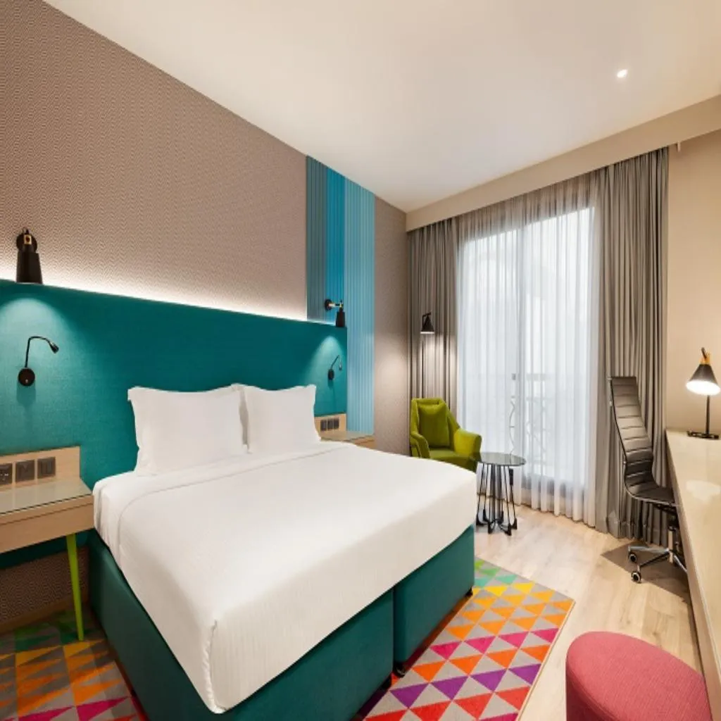 DOUBLE DELUXE Room, La Quinta by Wyndham Dubai Jumeirah, Dubai
