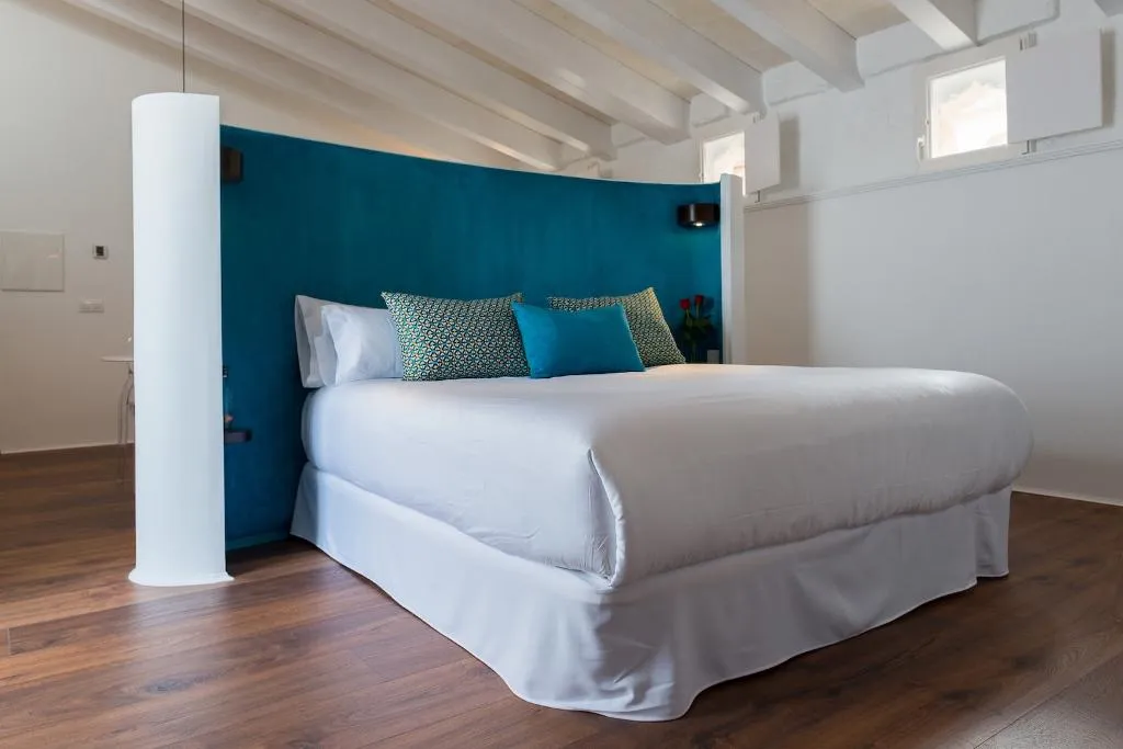 JUNIOR SUITE DELUXE WITH TERRACE Room, Divina Suites Hotel Boutique - Adults Only, Menorca