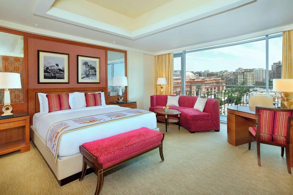 SUITE KING SIZE BED Room, The Nile Ritz-Carlton, Cairo, Cairo