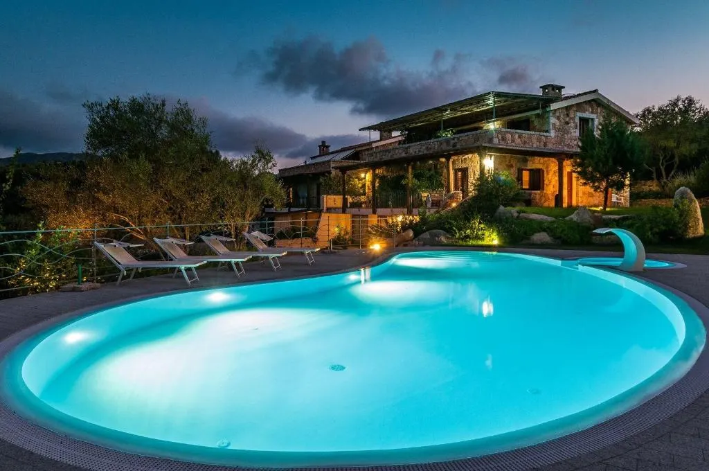 Sports and Entertainment, S'Alzola, Olbia