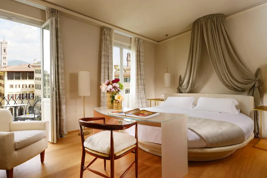 JUNIOR SUITE DELUXE Room, Grand Hotel Minerva, Florence