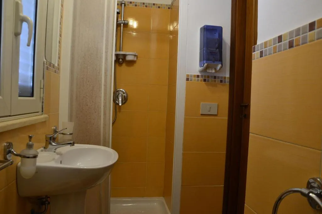 Room, B&B La Fenicia, Palermo