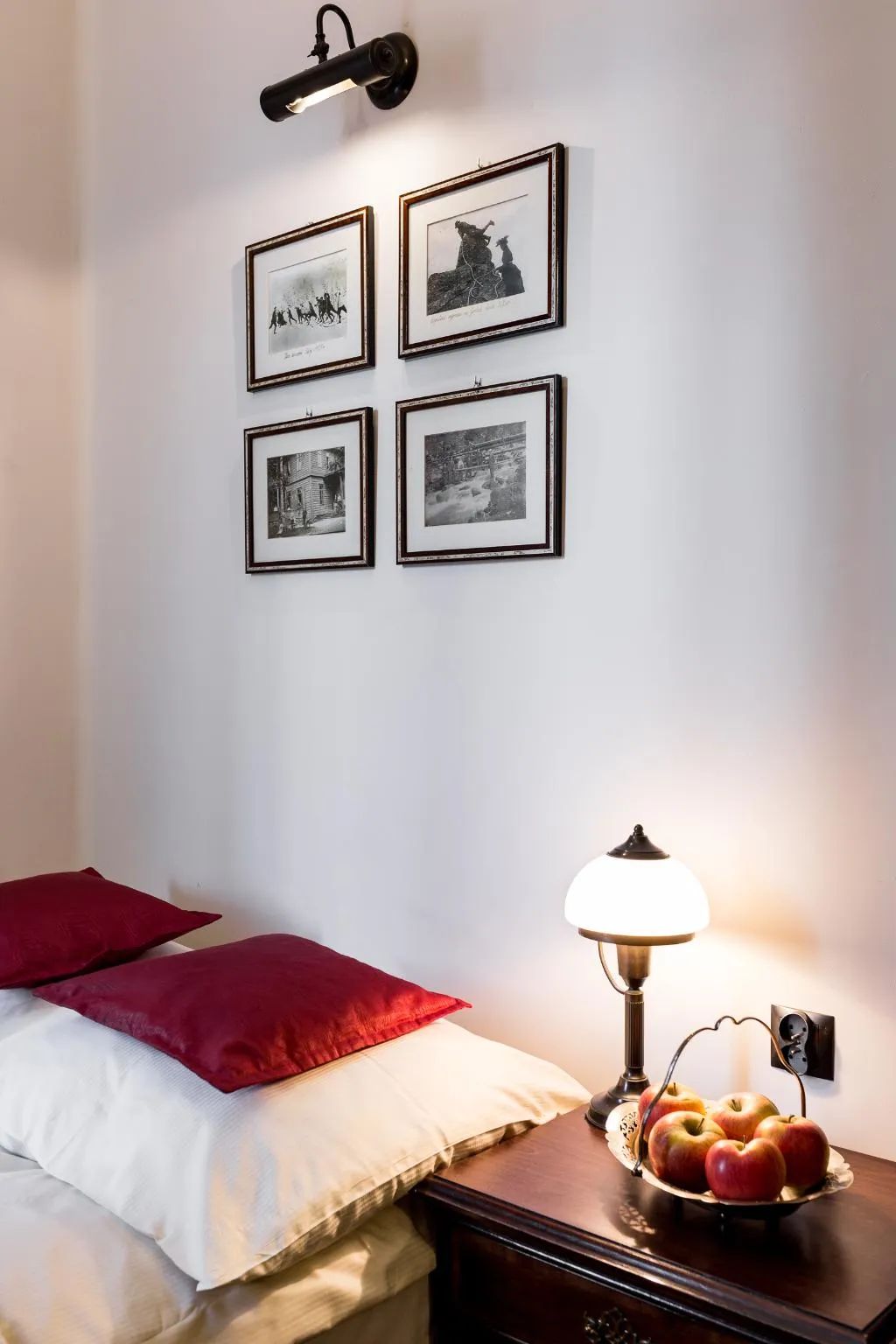 SINGLE BASIC Room, Szarotka, Krakow