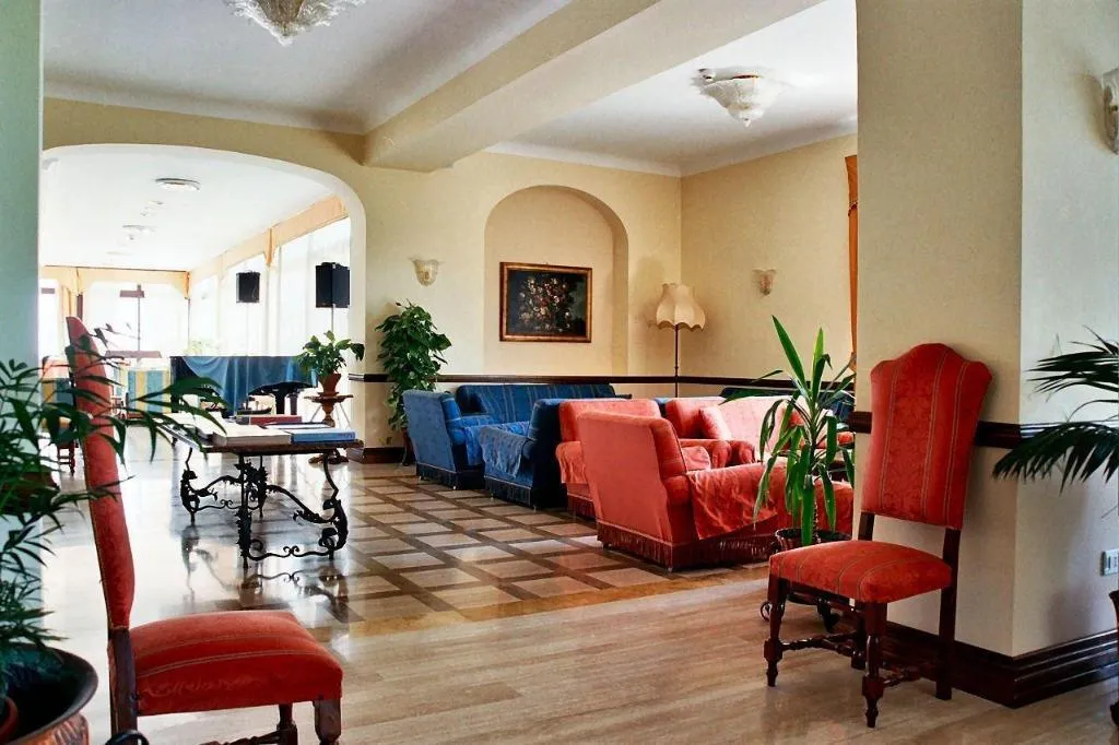 Bar, Grand Hotel Hermitage & Villa Romita, Naples