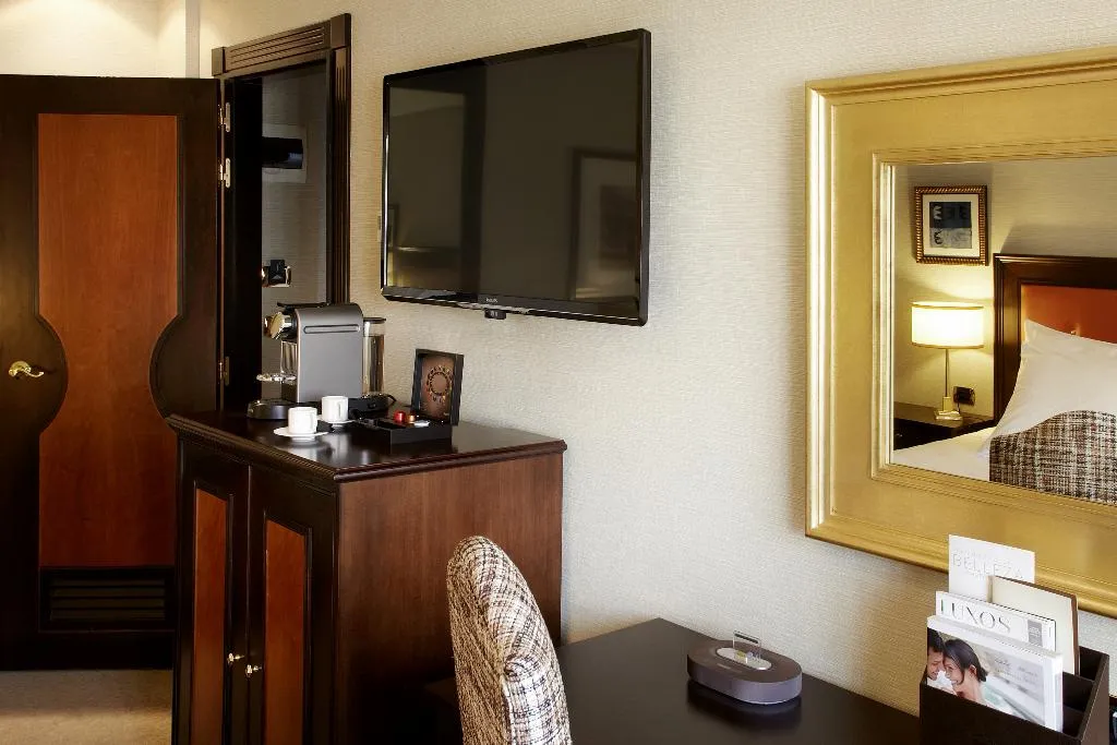 DOUBLE DELUXE Room, Hyatt Regency Hesperia Madrid, Madrid