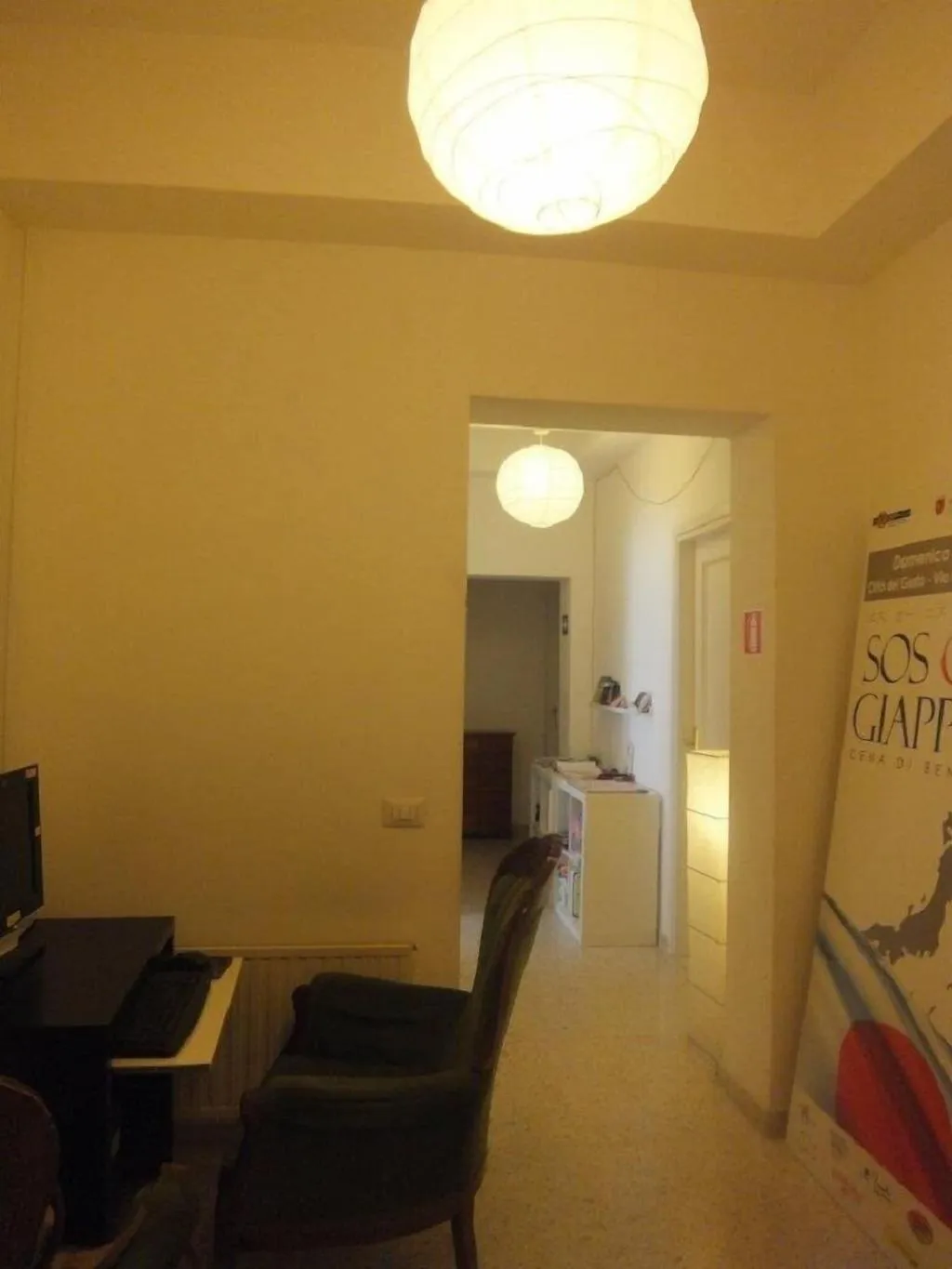 Lobby, Moshi Moshi B B, Naples
