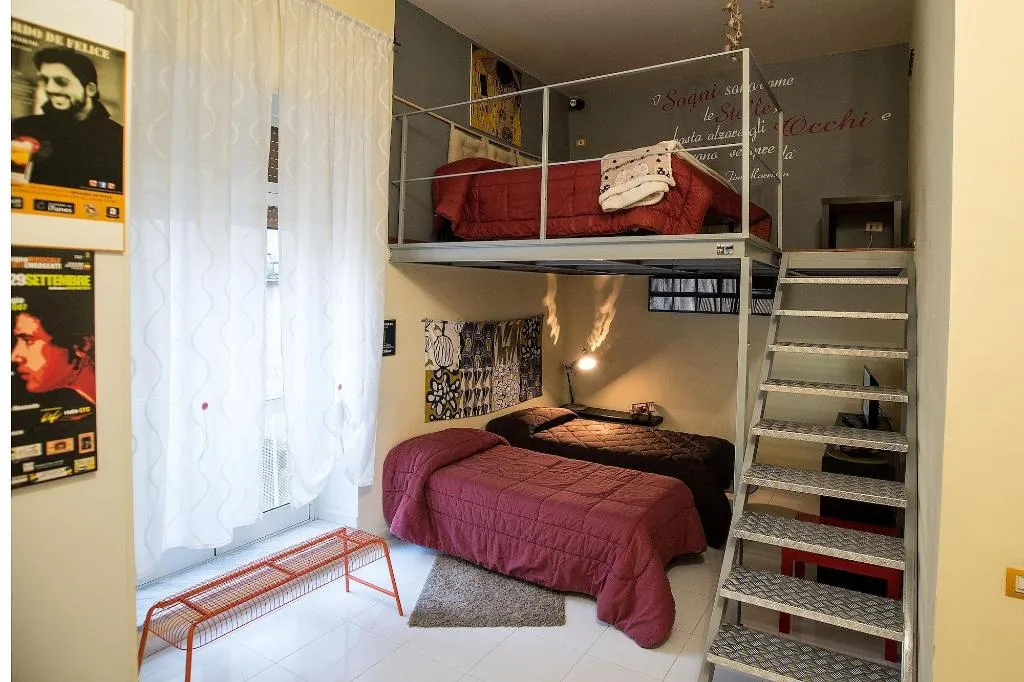 Room, B&B Cuore di Napoli, Naples