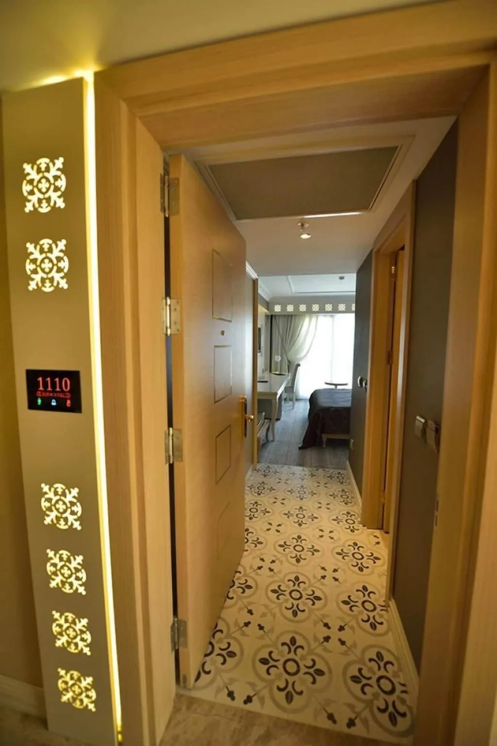 Room, Altintas Hotel, Izmir