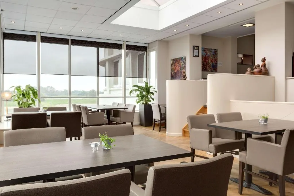 Bar, NH Arnhem Rijnhotel, Amsterdam