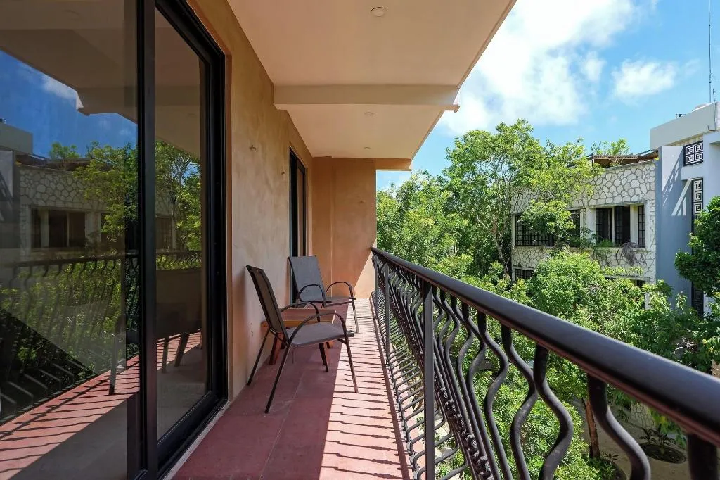 Room, Calea Tulum, Cancun Area