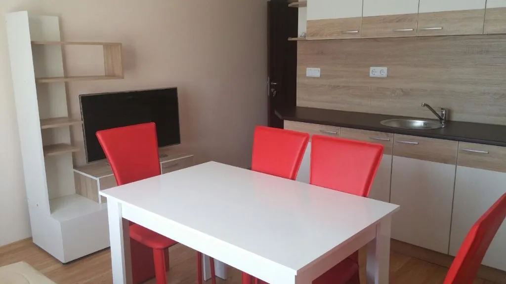APARTMENT CAPACITY 4 Room, Palace Deluxe, Bourgas