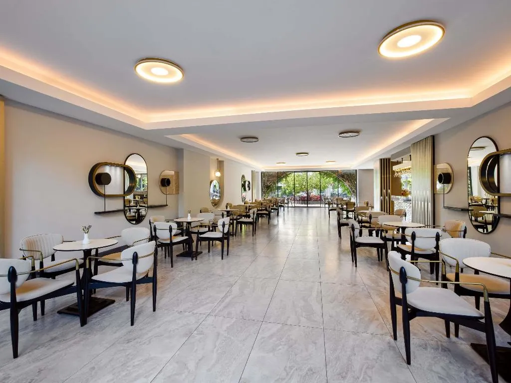 Bar, Mövenpick Resort Antalya Tekirova, Antalya