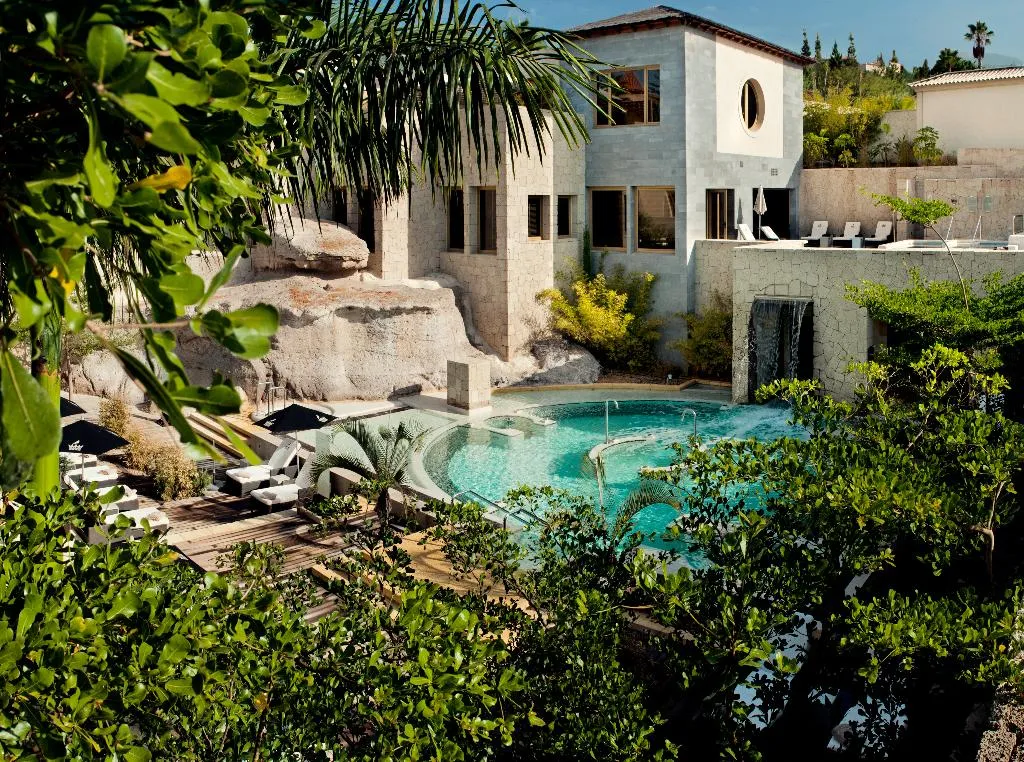 Sports and Entertainment, Bahia del Duque, Tenerife