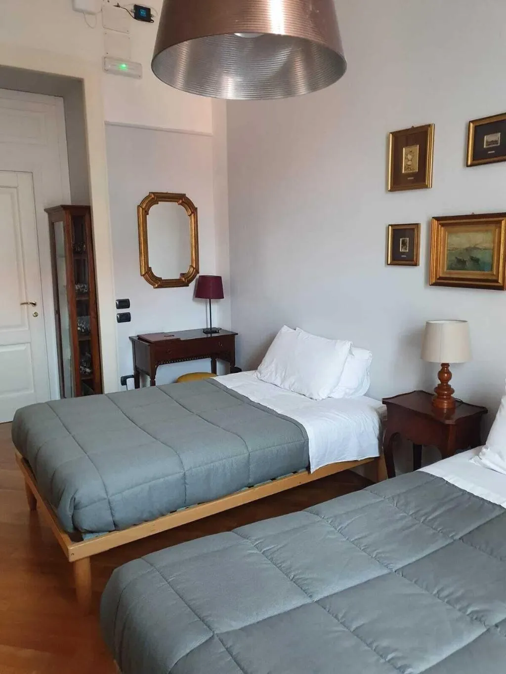 Room, Moon Luxury Rooms & Apartments, Naples