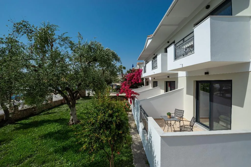 Terrace, Dannas Boutique Apartments, Zante