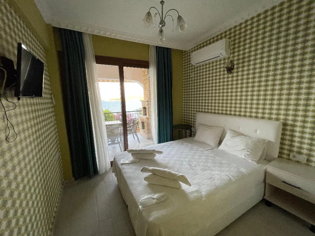 APARTMENT SEA VIEW CAPACITY 4 Room, Tayfun Hotel, Izmir
