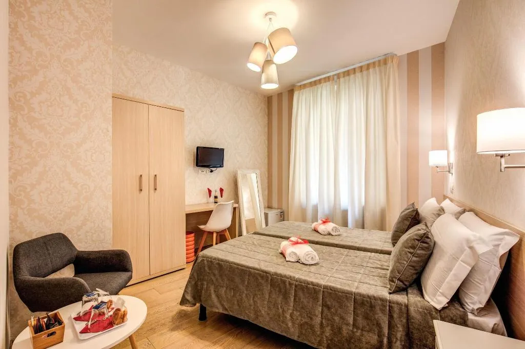 Room, Marta Inn, Rome