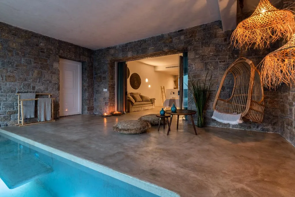 SUITE DELUXE Room, Panormos Village Seaside Resort, Mykonos