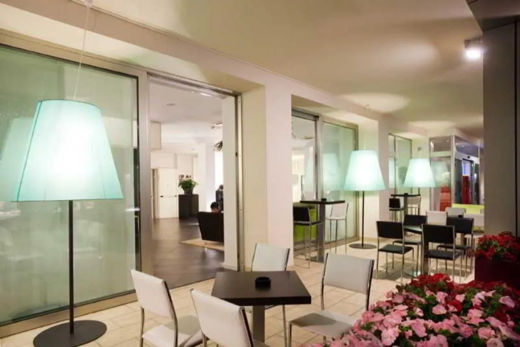 Bar, Eden Hotel, Venice