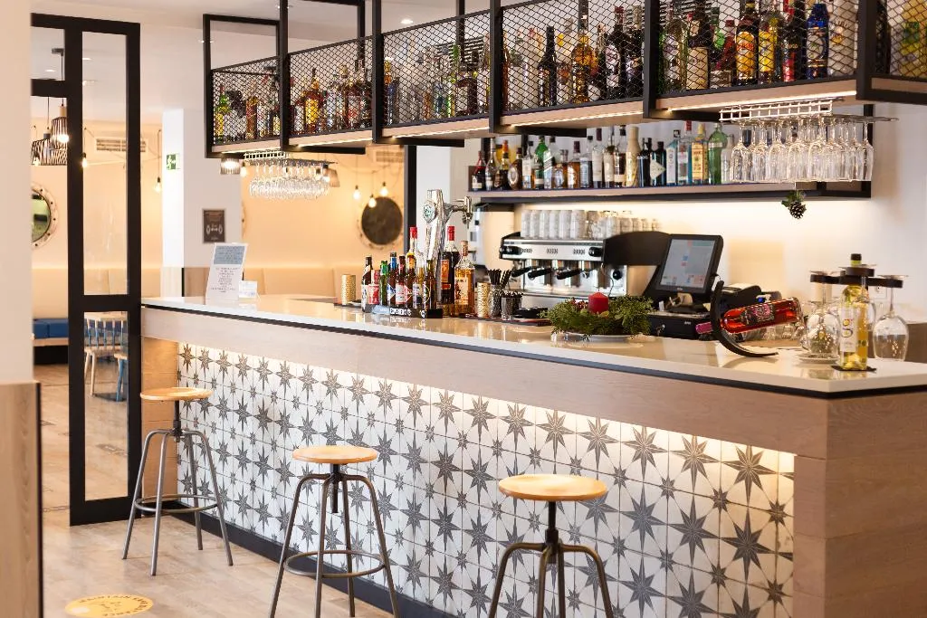 Bar, R2 Apartamentos Bahia Kontiki, Lanzarote
