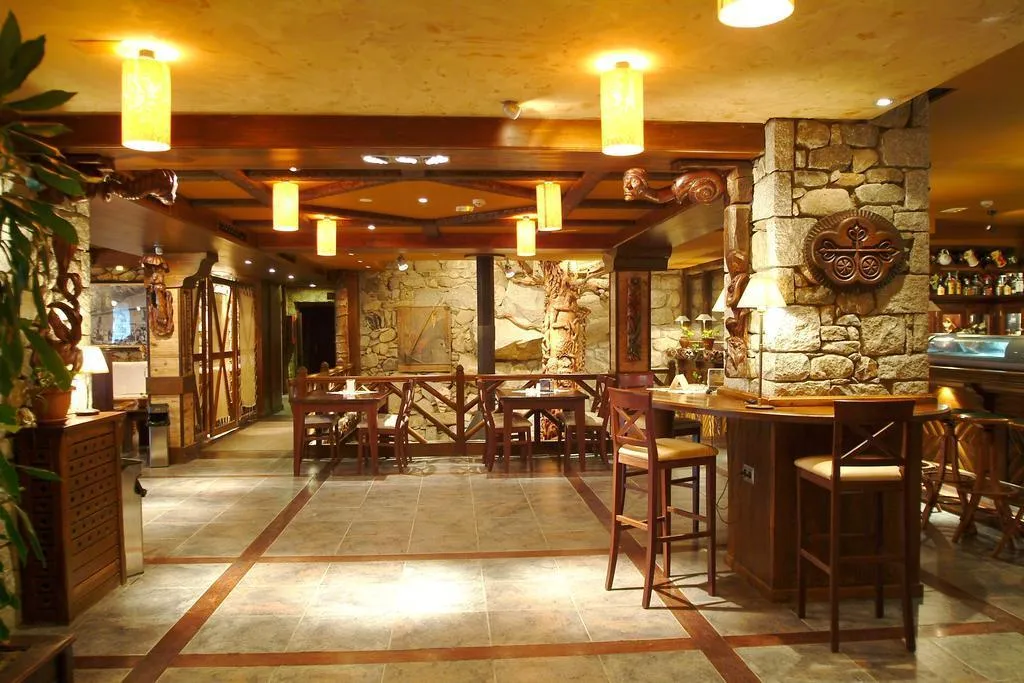 Lobby, Hospital de Benasque, Barcelona