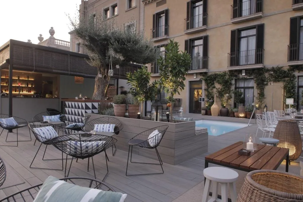 Pool, Oasis, Barcelona
