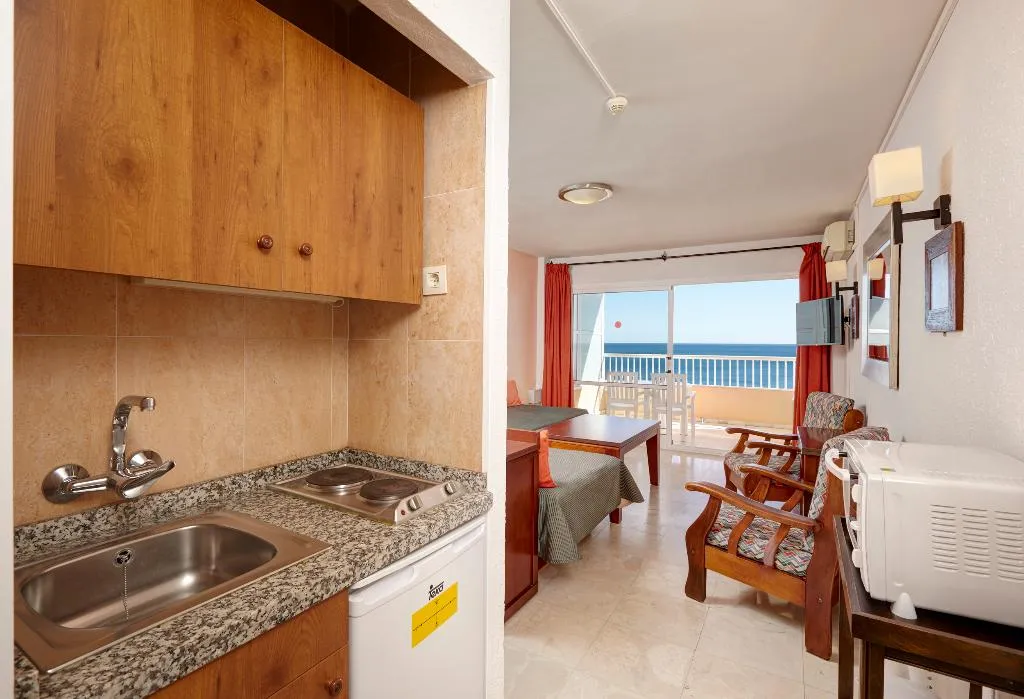STUDIO CAPACITY 2 Room, Jabega, Costa Del Sol