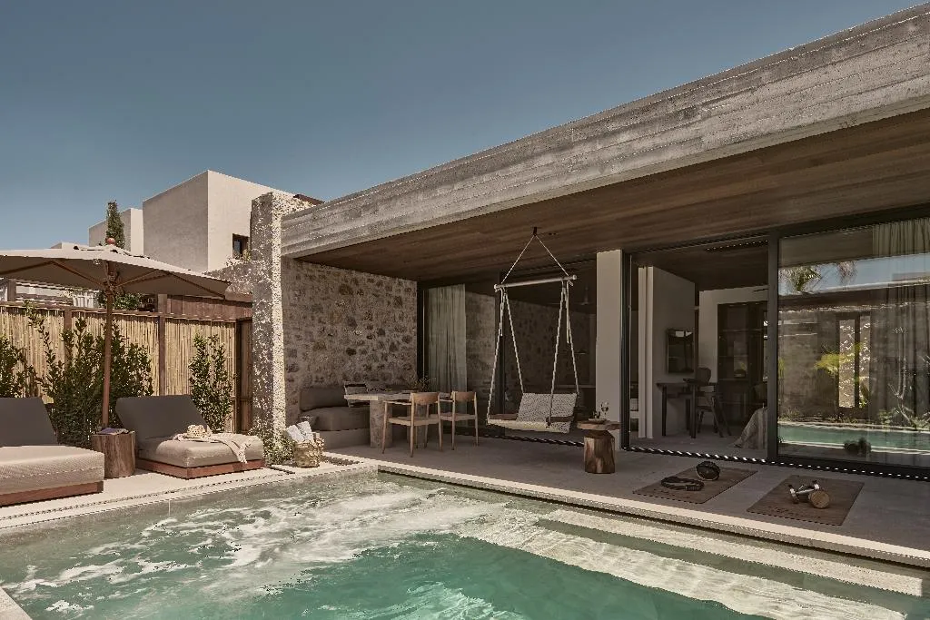 SUITE DELUXE WITH PRIVATE POOL Room, Theros All Suite Hotel, Kos