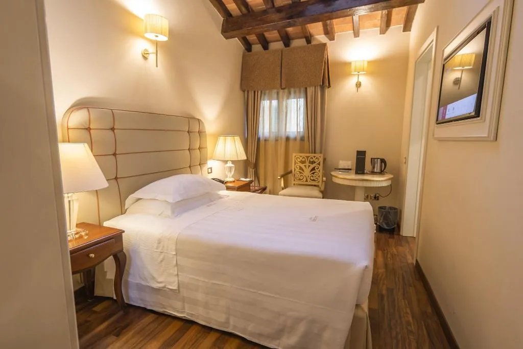 SINGLE BASIC Room, Golden Tower Hotel & Spa, Florence