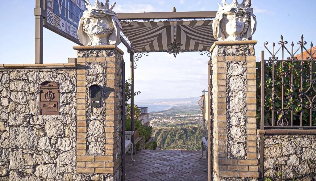 General view, Villa Ducale, Taormina