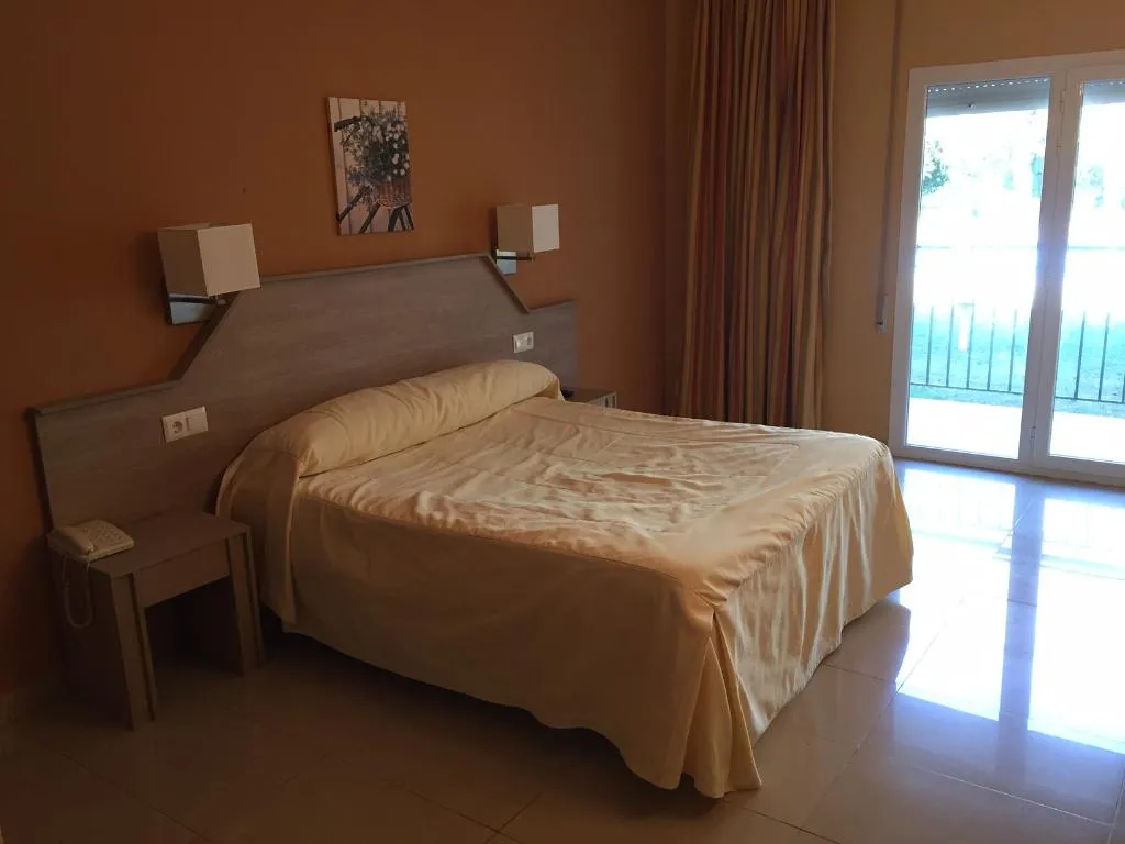 DOUBLE STANDARD Room, Manzanares, Madrid