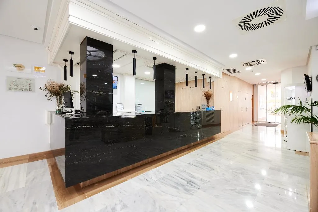 Lobby, AluaSun Continental Park Hotel & Apartments, Majorca