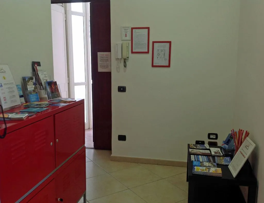 Lobby, B&B Re Ferdinando Napoli, Naples