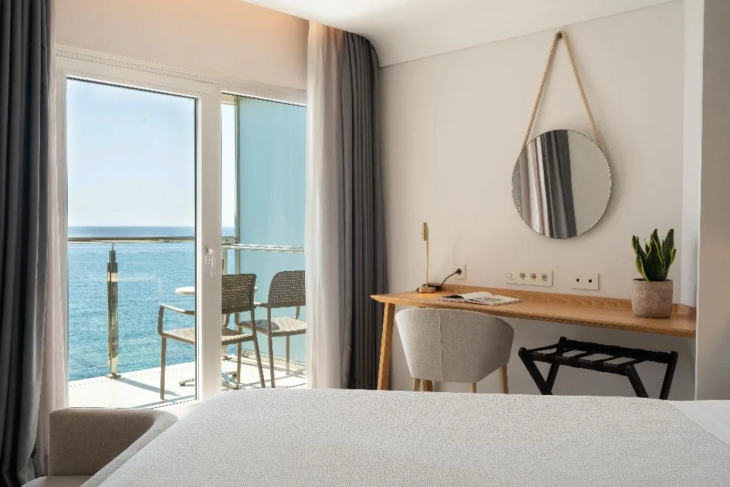 Double or Twin PREMIUM SEA VIEW Room, Innside Alicante Porta Maris, Costa Blanca