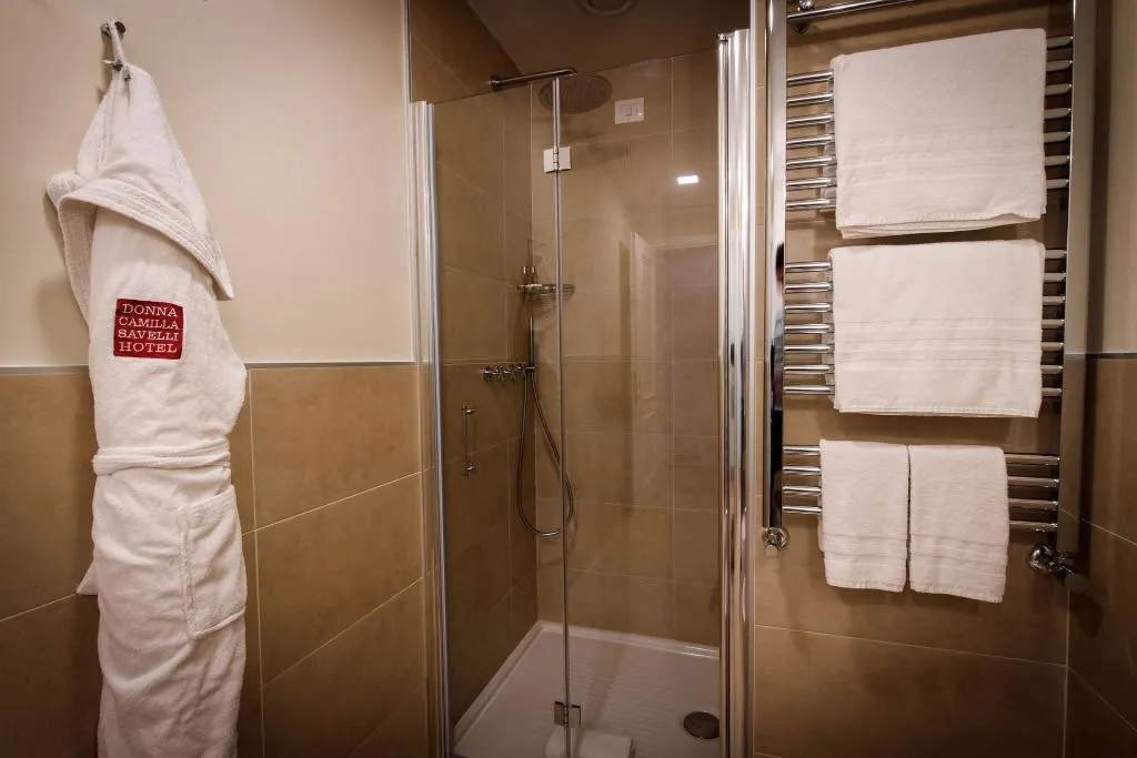 DOUBLE CLASSIC Room, Donna Camilla Savelli - VRetreats, Rome