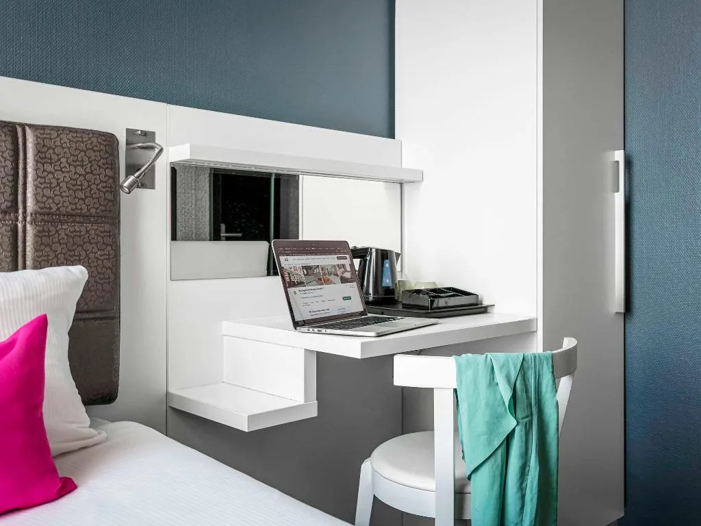 DOUBLE SEMIDOUBLE Room, ibis Styles Amsterdam Amstel, Amsterdam