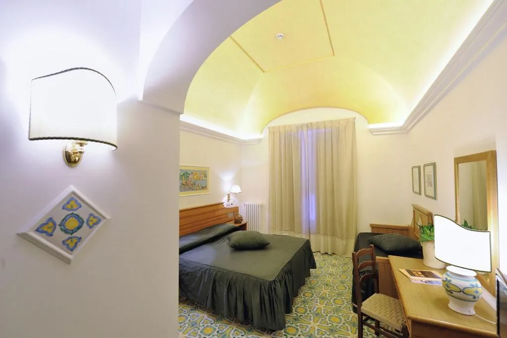 Double or Twin SUPERIOR OCEAN VIEW Room, La Bussola, Naples
