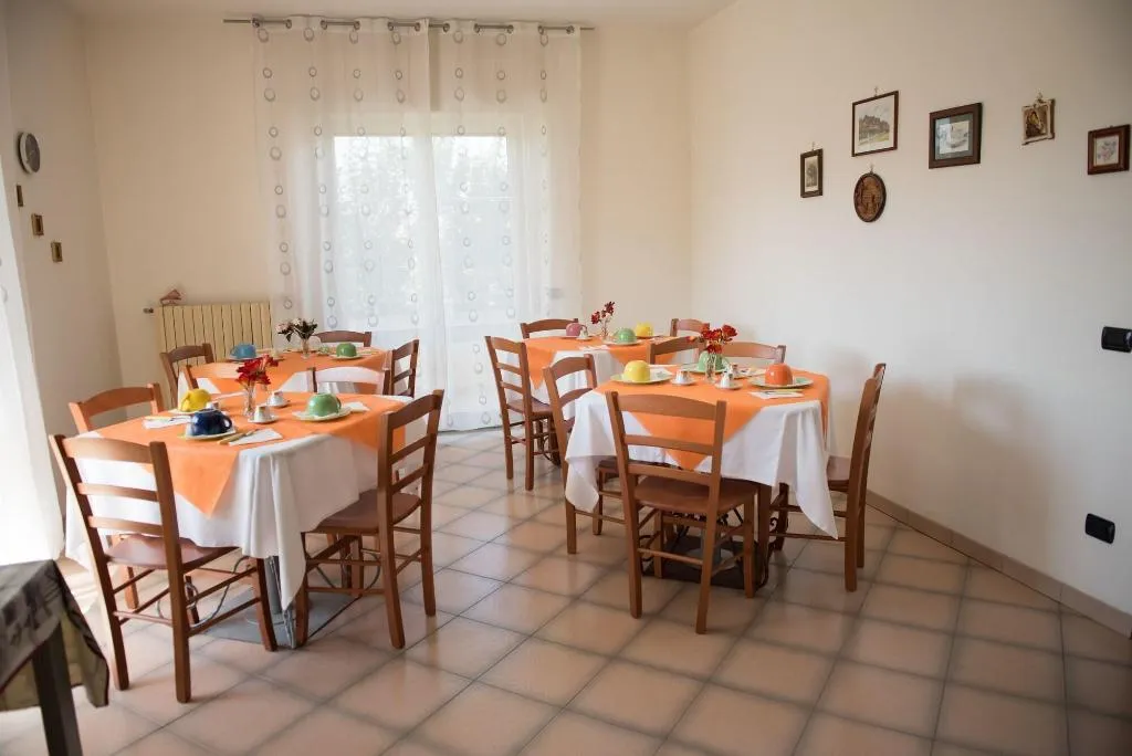 Restaurant, Area Domus, Naples
