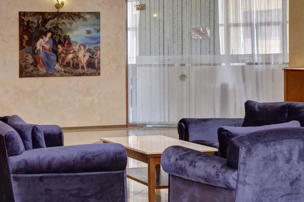 Lobby, Continental, Varna