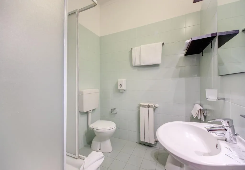 TRIPLE STANDARD Room, Alba, Rome