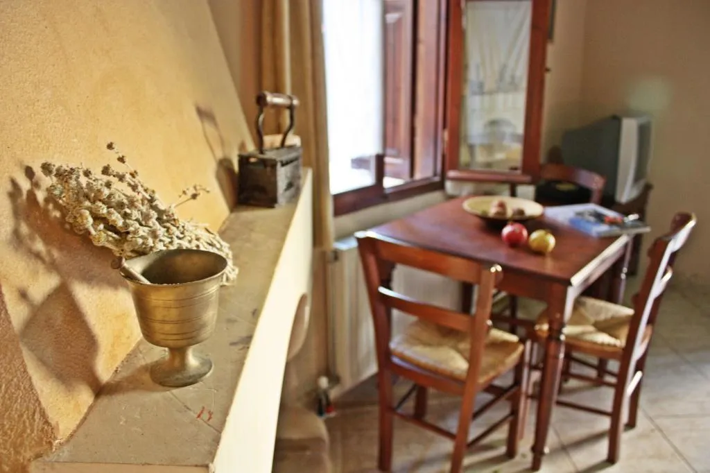 Room, Idili Traditional House, Crete