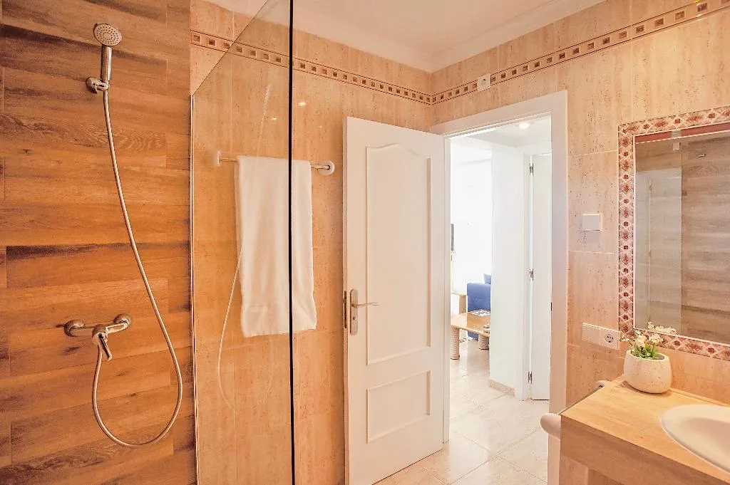 APARTMENT ONE BEDROOM Room, Ona Village Cala d'Or, Majorca