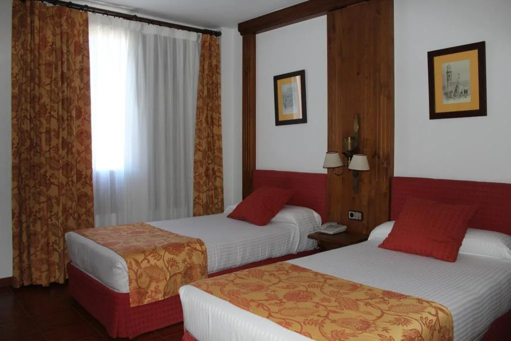 DOUBLE STANDARD Room, El Bedel, Madrid