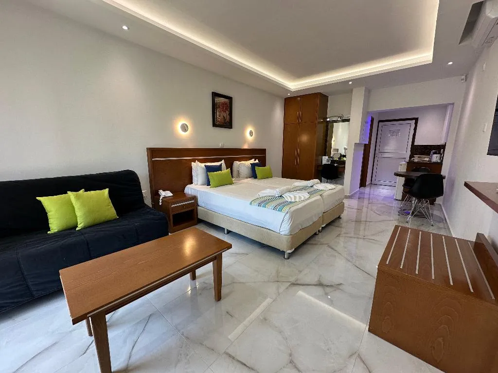 STUDIO DELUXE Room, Loutsiana Hotel & Apartments, Cyprus