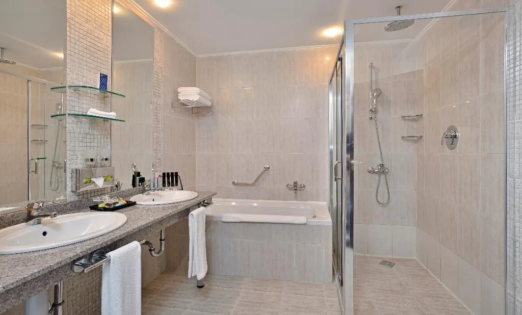 DOUBLE SINGLE USE PREMIUM SEA VIEW Room, Melia Grand Hermitage, Varna